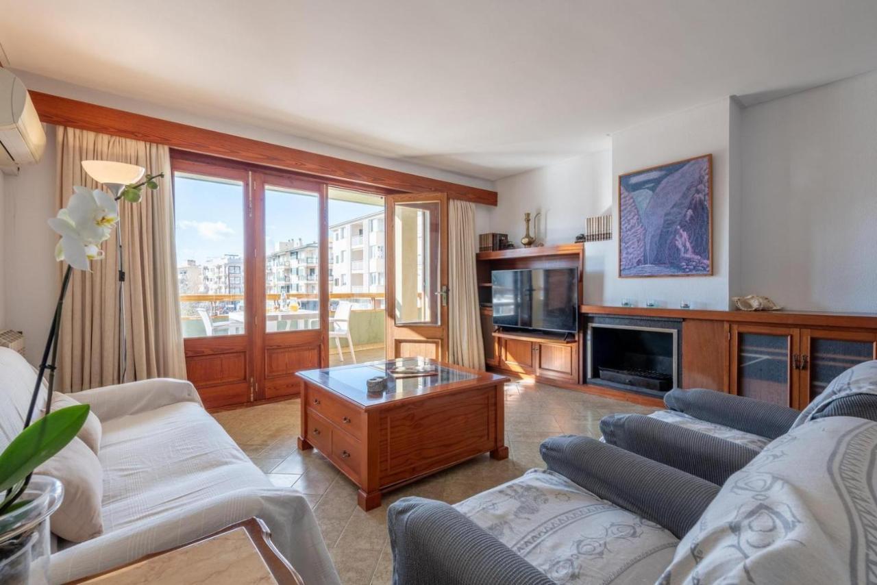 Bressol Deluxe Apartments 포엔샤 항구 외부 사진