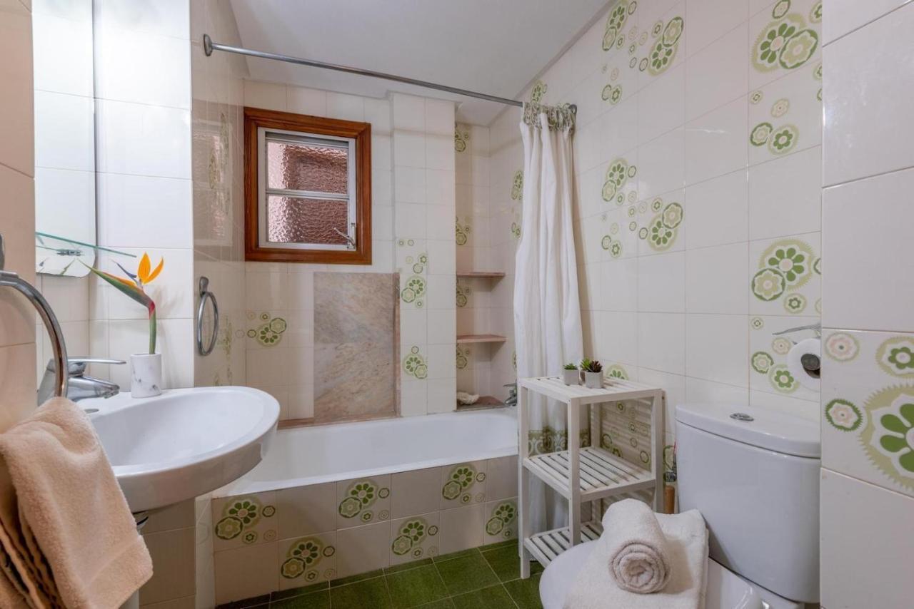Bressol Deluxe Apartments 포엔샤 항구 외부 사진