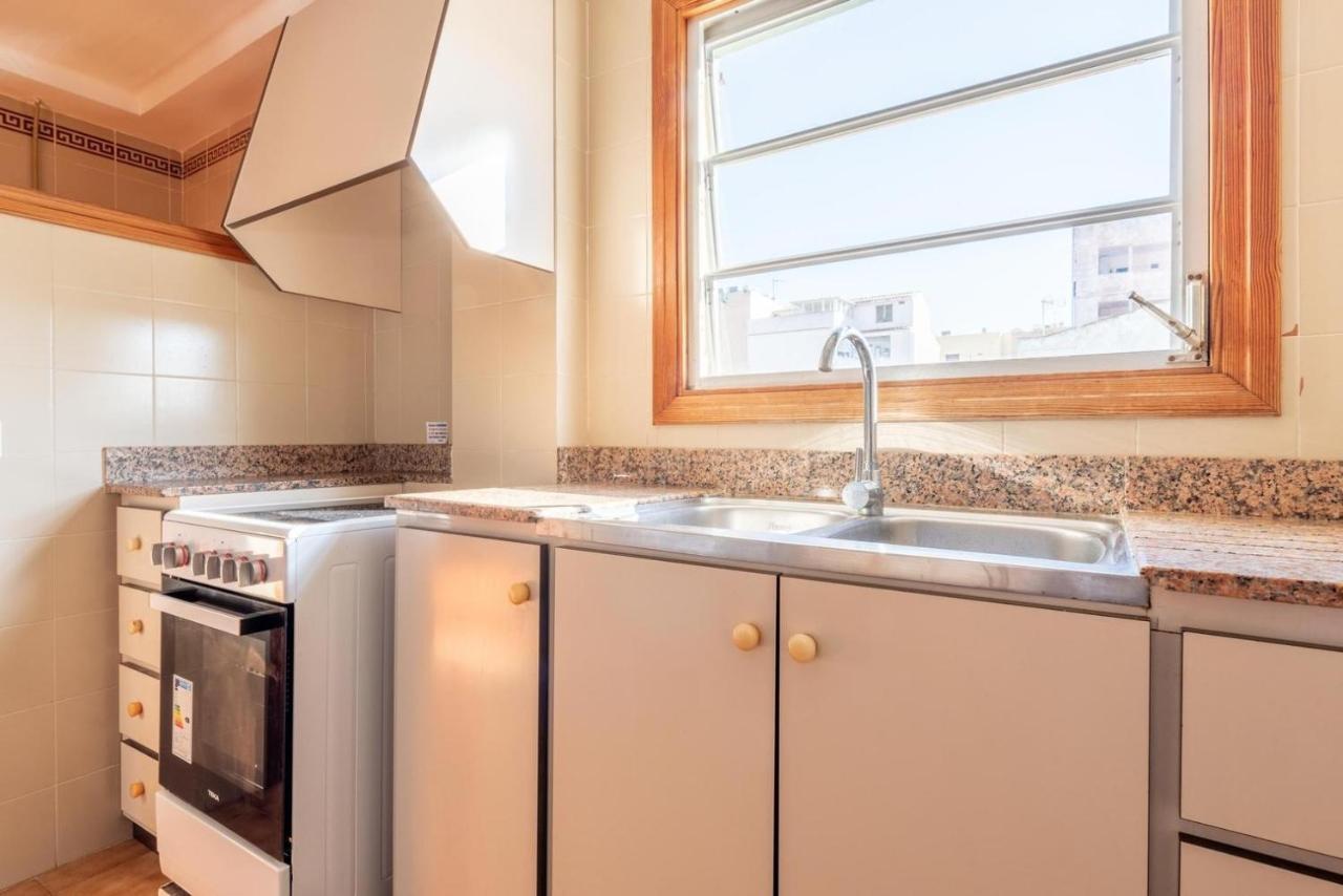 Bressol Deluxe Apartments 포엔샤 항구 외부 사진