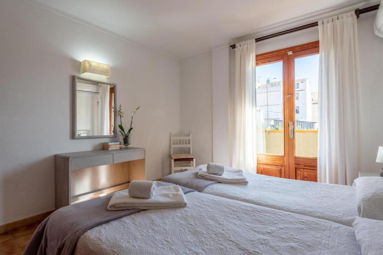 Bressol Deluxe Apartments 포엔샤 항구 외부 사진
