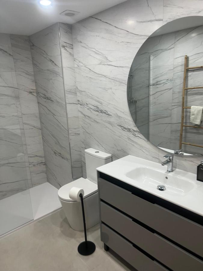 Bressol Deluxe Apartments 포엔샤 항구 외부 사진